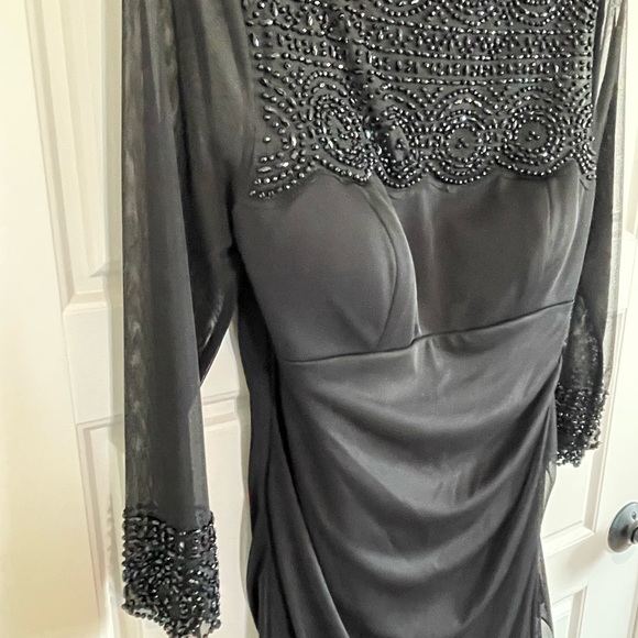 Stunning black Xscape formal evening gown. Like new, never worn. - Picture 4 of 6